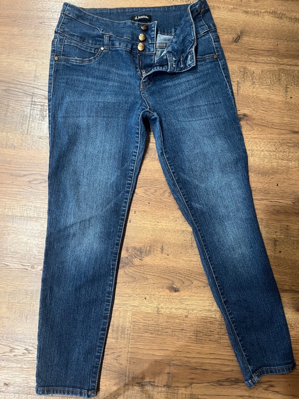 7 For All Mankind Indigo Blue Denim Jeans with Brass Buttons